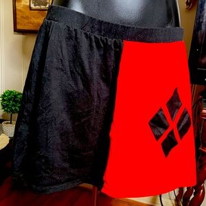 Official DC Harley Quinn Skater Skirt - Red and Black - L